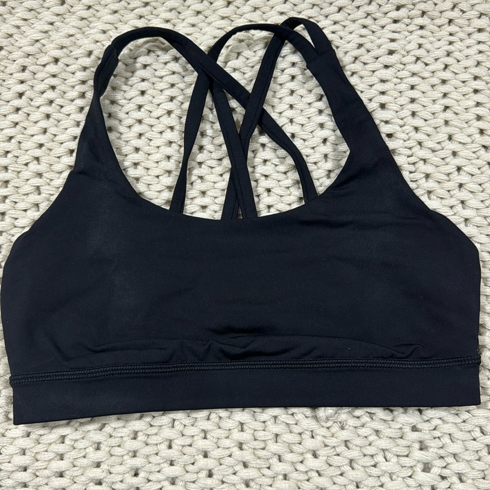 Lululemon energy bra size 4